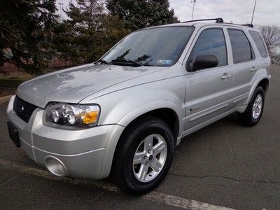 05 ford escape hybrid leather navi 4x4 1 own clean carfax runs great no reserve