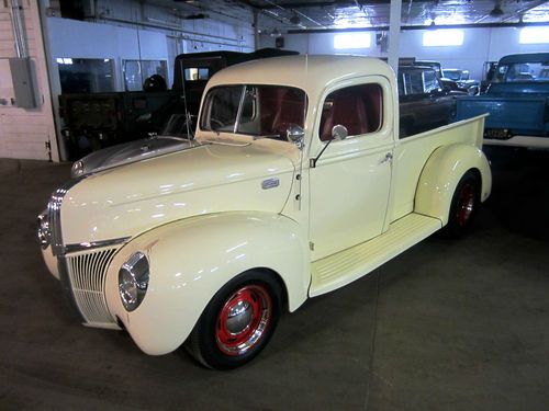 1941 ford f100 show truck. frame off restored v8 new everything! must see!