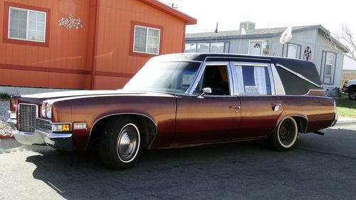 1971 pontiac bonneville hearse 455 2bbl cool ride and rare!!