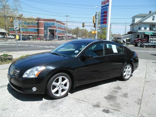 2004 nissan maxima se runs and looks excellent! black on black no reserve!