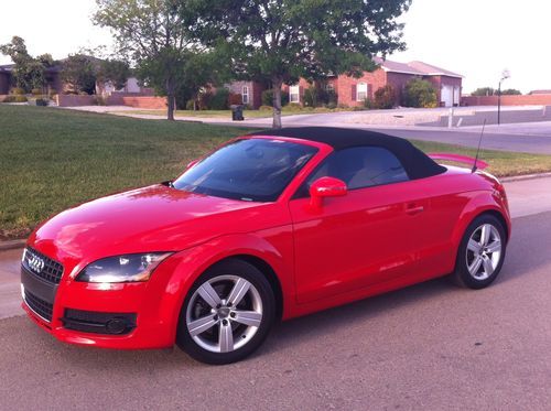 2008 audi tt base convertible 2-door 2.0l turbo red black convertible like new