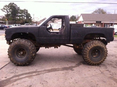 chevy s10 lifted on 44s, US $2,500.00, image 2