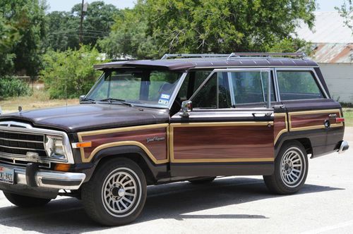 Purchase Used 1987 Jeep Grand Wagoneer 5 9l V8 4wd 4x4