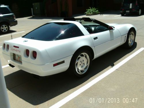 Corvette coupe, excellent condition