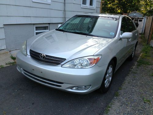 2004 toyota camry xle v6 automatic