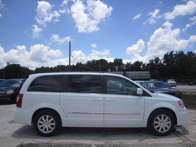 Brand new classic white 2013 chrysler town &amp; country touring