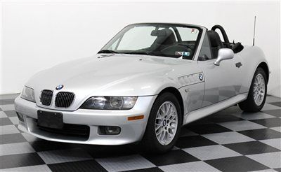 Sport package 2001 bmw z3 2.5i convertible low miles 5 speed manual trans silver