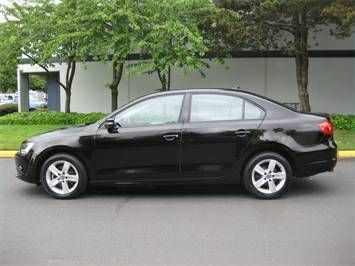 2012 volkswagen jetta tdi premium sedan 4-door 2.0l