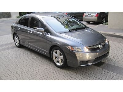 2011 honda civic 1-owner 5-speed new goodyear tires,front brakes$10980buy it now