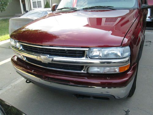 Chevy tahoe lt 4wd w/ leather