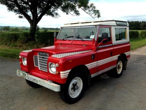 Superb original 1982 land rover series 3 station wagon in red 27,000 miles only