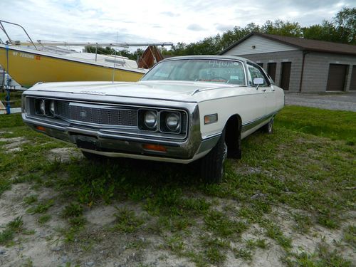 1971 chrysler new yorker base 7.2l