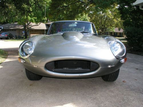 1967 jaguar e type fhc coupe