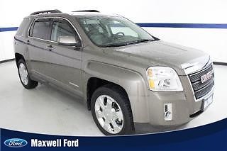 11 gmc terrain slt, clean with luxury leather seating, all power,  we finance!