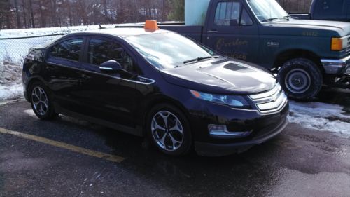 2013 chevy volt premium,leather,low miles,plug in,hybrid,electric