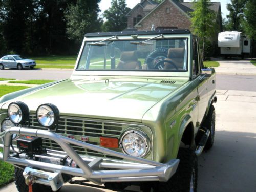 1966 ford bronco complete &#034;frame-off&#034; restoration! must see bronco!