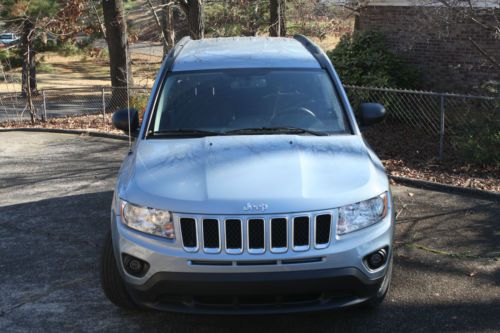 2013 jeep compass sport fwd/winter chill pearl coat exterior paint