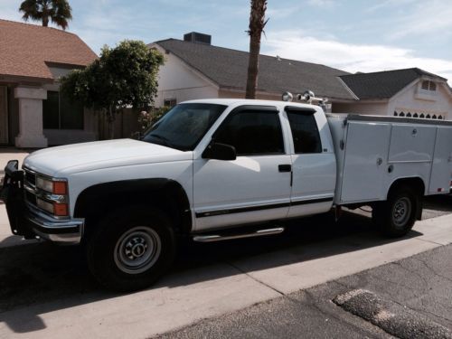 1998 chevy 2500 4x4 diesel with service bed