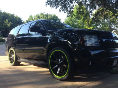 2007 chevrolet tahoe lt - blacked out on 24s
