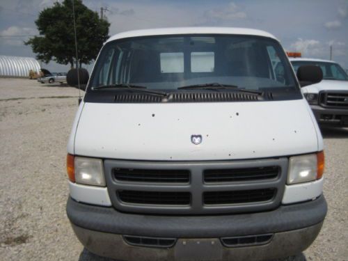 2000 dodge ram 2500 cargo van