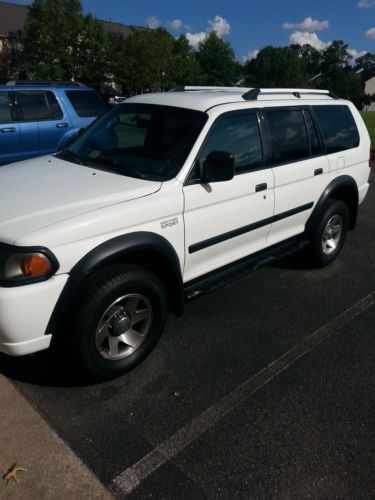 Suv, awd mitsubishi montero sport - great for back to school or 2nd car