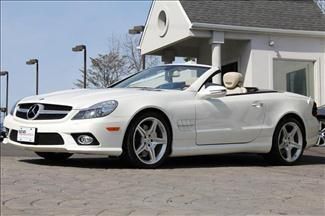 Diamond white auto msrp $109k only 14k miles like new perfect p i pkg 19" wheels