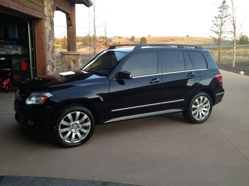 No reserve - 2012 blk glk 350 - 4 matic with 13,859 low miles
