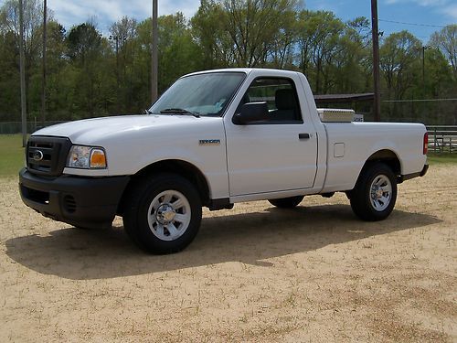 Ford ranger, only 8,000 miles, just like brand new, excellent condition 2010