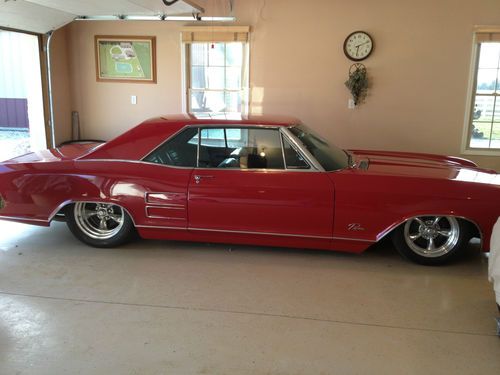1963 buick reviera professionally restored excellant condition