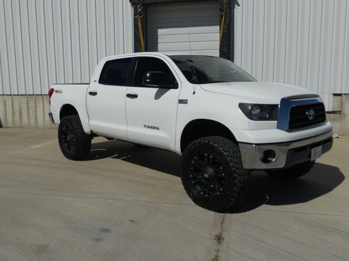 2007 toyota tundra sr5 crew cab pickup 4-door 5.7l