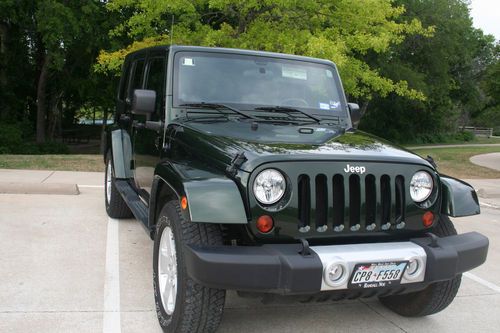 2011 jeep wrangler unlimited sahara sport utility 4-door 3.8l