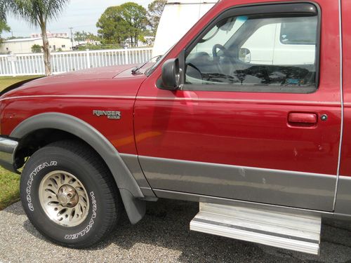 1998 ford ranger xlt,ext  cab,4/w,tow hitch,cold a/c,bucket seats,bug gard,power