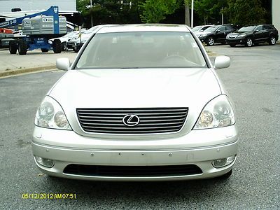 No reserve leather navigation power windows locks cd changer heated front seats