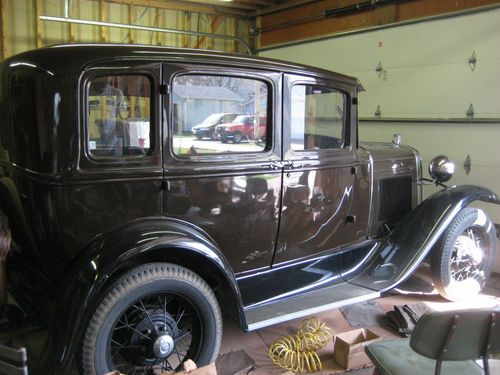 Model a ford 1930 - 4 door sedan