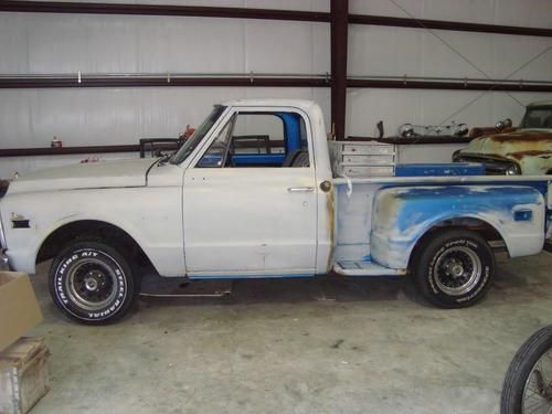 1969 chevy truck 2 wheel drive, step side, shortbox