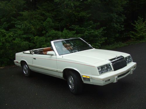 1982 chrysler lebaron convertible mark cross edition  white w tan interior