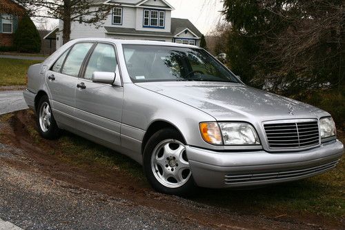 1999 mercedes s320 low miles, wow condition close to new!!!