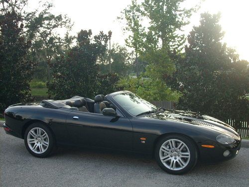 Xkr convertible,4.2l 6 speed supercharged, low miles, simply gorgeous!!!!!