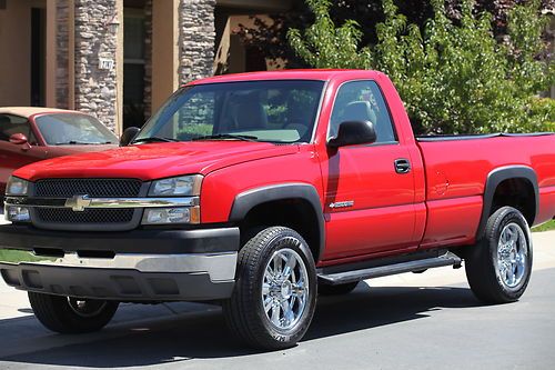 Chevy silverado 2500hd.  only 21,200 miles.  nice work truck ford the tundra