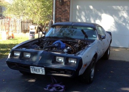 1979 pontiac firebird trans am with olds 403 455 2 transmissions xtra parts