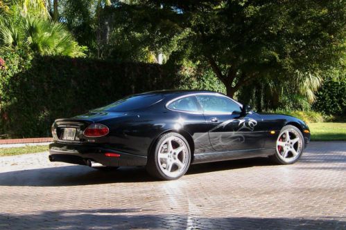 2006 black cat edition xkr   1  of 3  made