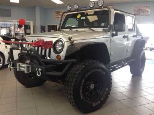 Limited lifted swamp offroad wrangler