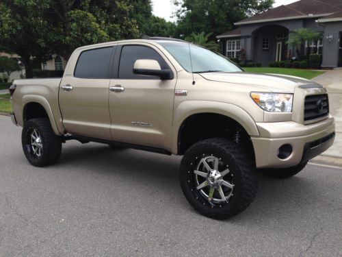 Toyota tundra limited crewmax lifted
