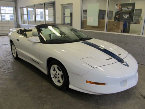 25th anniversary pristine convertible only 20k miles!