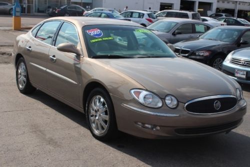 Clean carfax low miles leather pristine! must see!