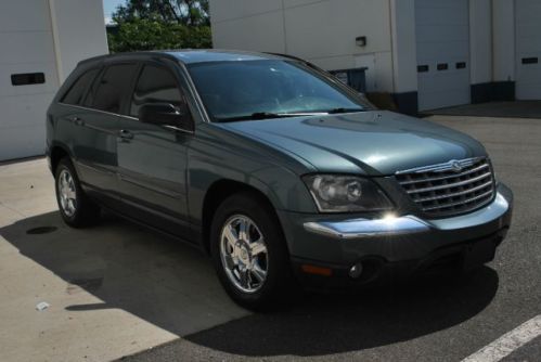 2004 chrysler pacifica sport utility 7 passanger with dvd