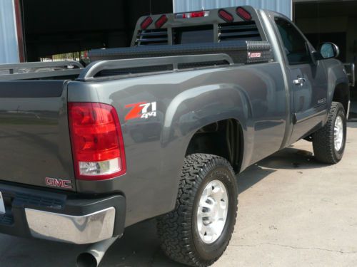 2008 Gmc Sierra For Sale >> Sell used 2008 GMC Sierra 2500 HD SLE Standard Cab Pickup ... 2008 Gmc Sierra For Sale >> Sell used 2008 GMC Sierra 2500 HD SLE Standard Cab Pickup ...