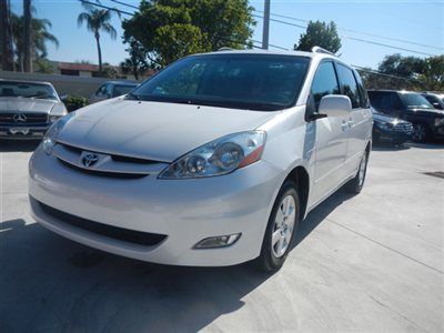 *****2006*****toyota sienna xle***** clean******one owner******flordia car******