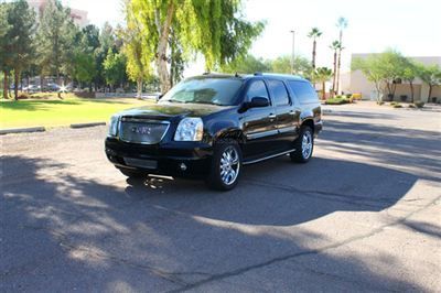 Extra clean black awd suv leather new 22 inch wheels and tires moonroof tv/dvd