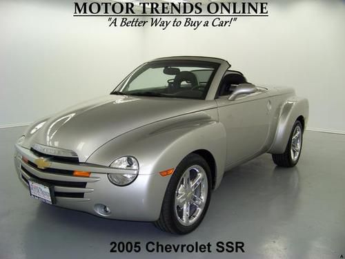 Chrome wheels 6 speed leather htd seats convertible 2005 chevy ssr 25k
